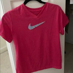 Girls Nike youth shirt